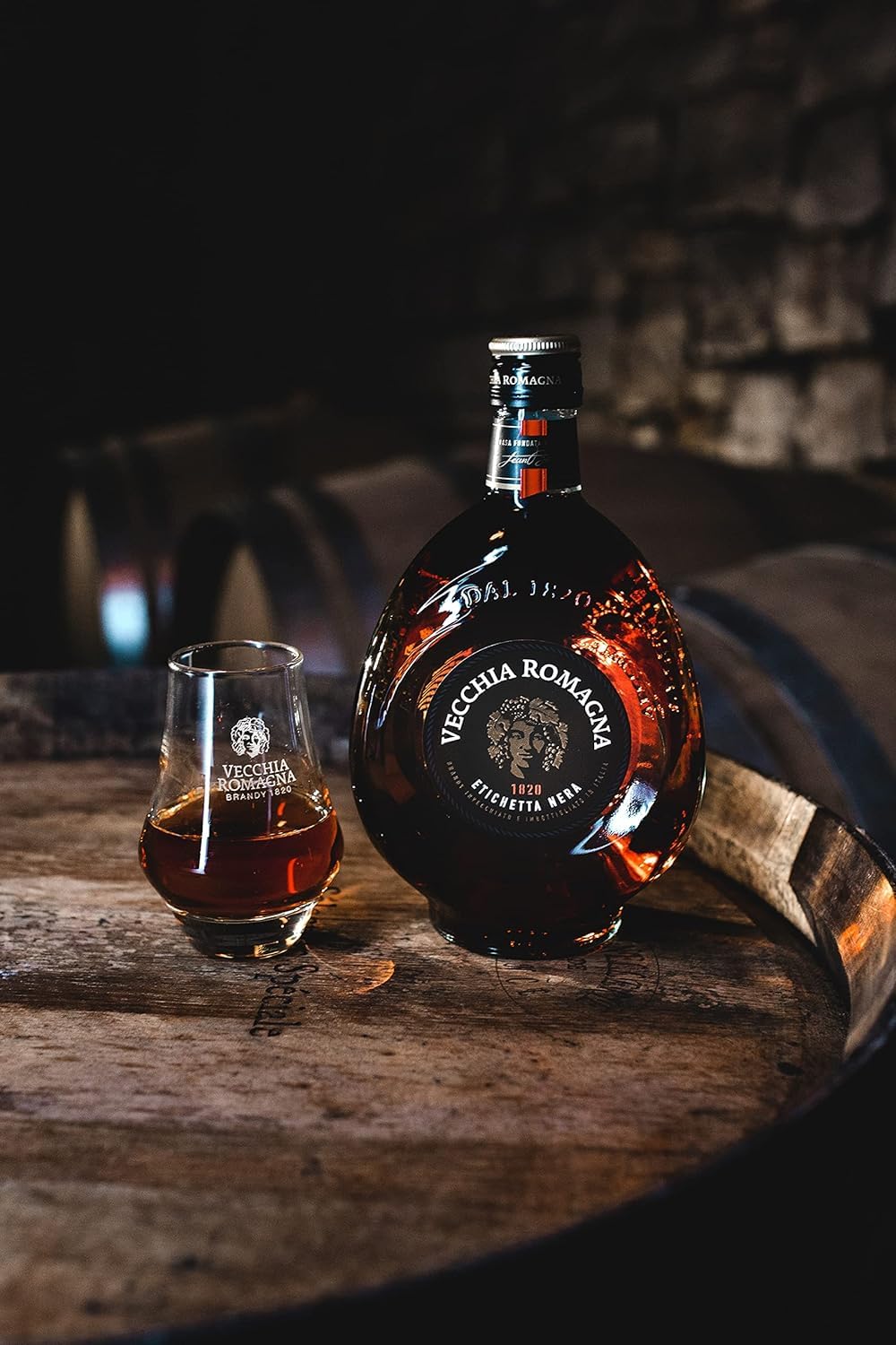 Vecchia Romagna Brandy 1L – L’Eccellenza Italiana dal 1820 - immagine 2