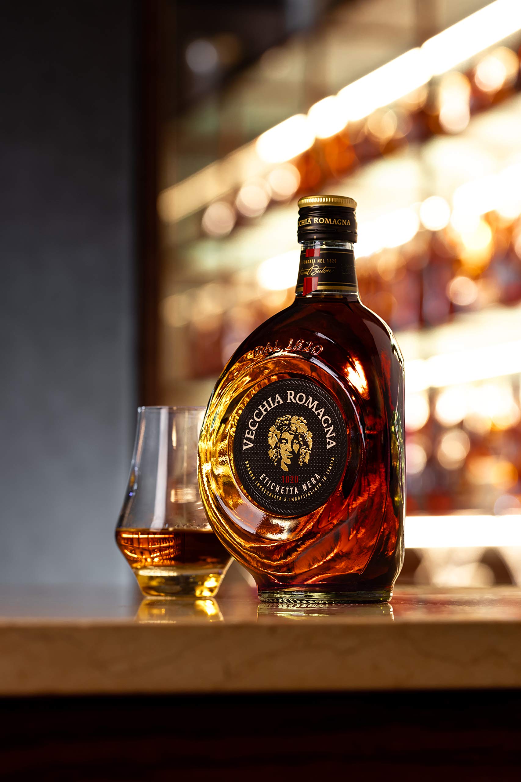 Vecchia Romagna Brandy 1L – L’Eccellenza Italiana dal 1820 - immagine 5