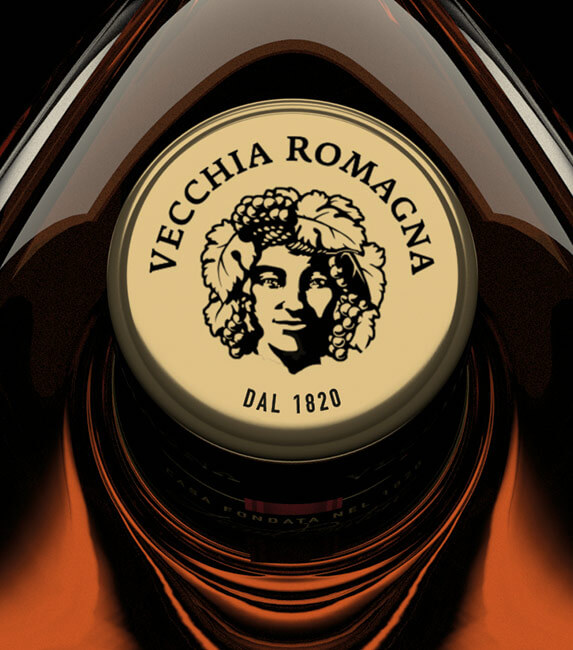 Vecchia Romagna Brandy 1L – L’Eccellenza Italiana dal 1820 - immagine 3